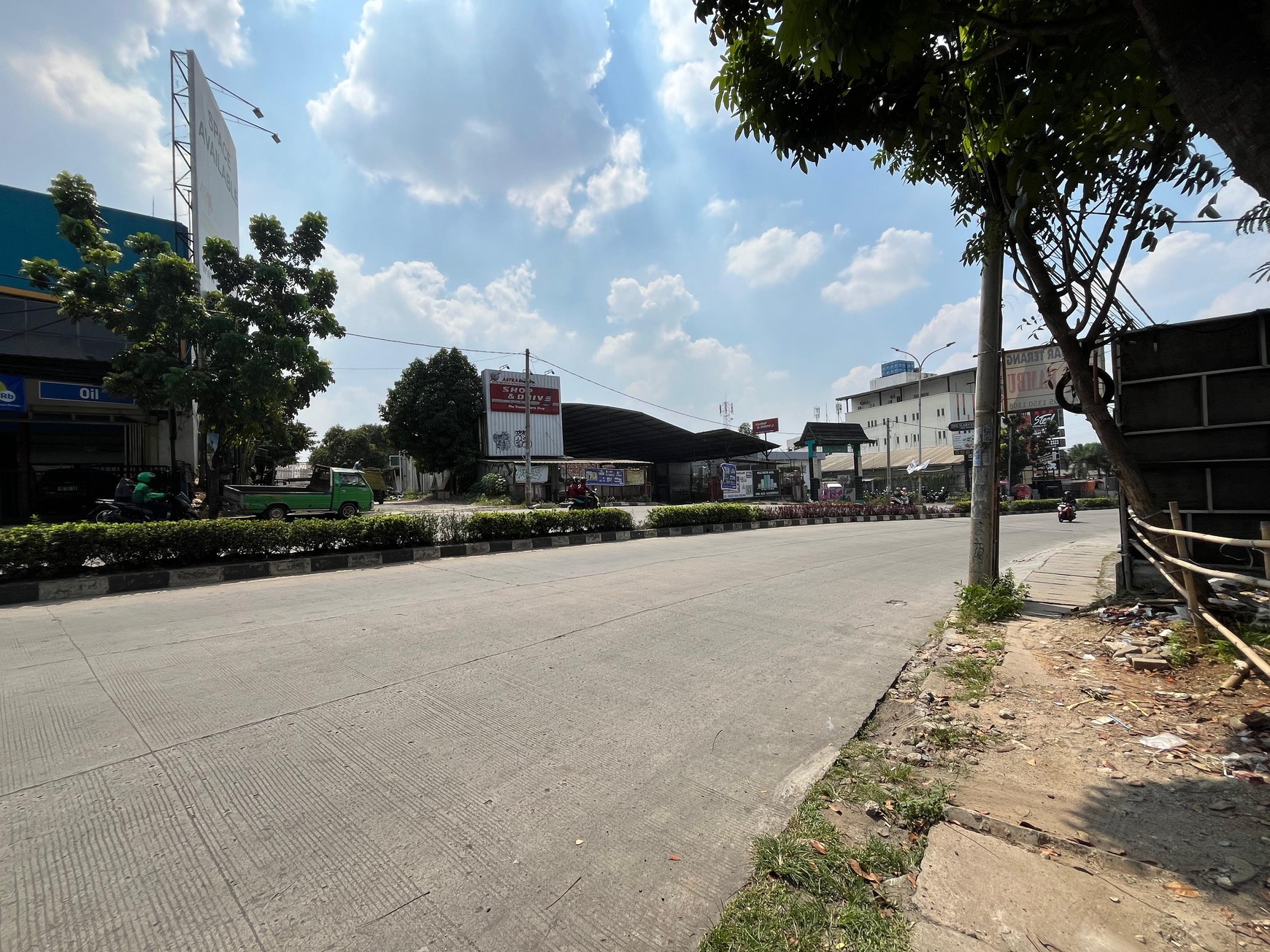 Kontrakan Siap Pakai di Jalan Utama Pamulang Lokasi Ramai dan Strategis