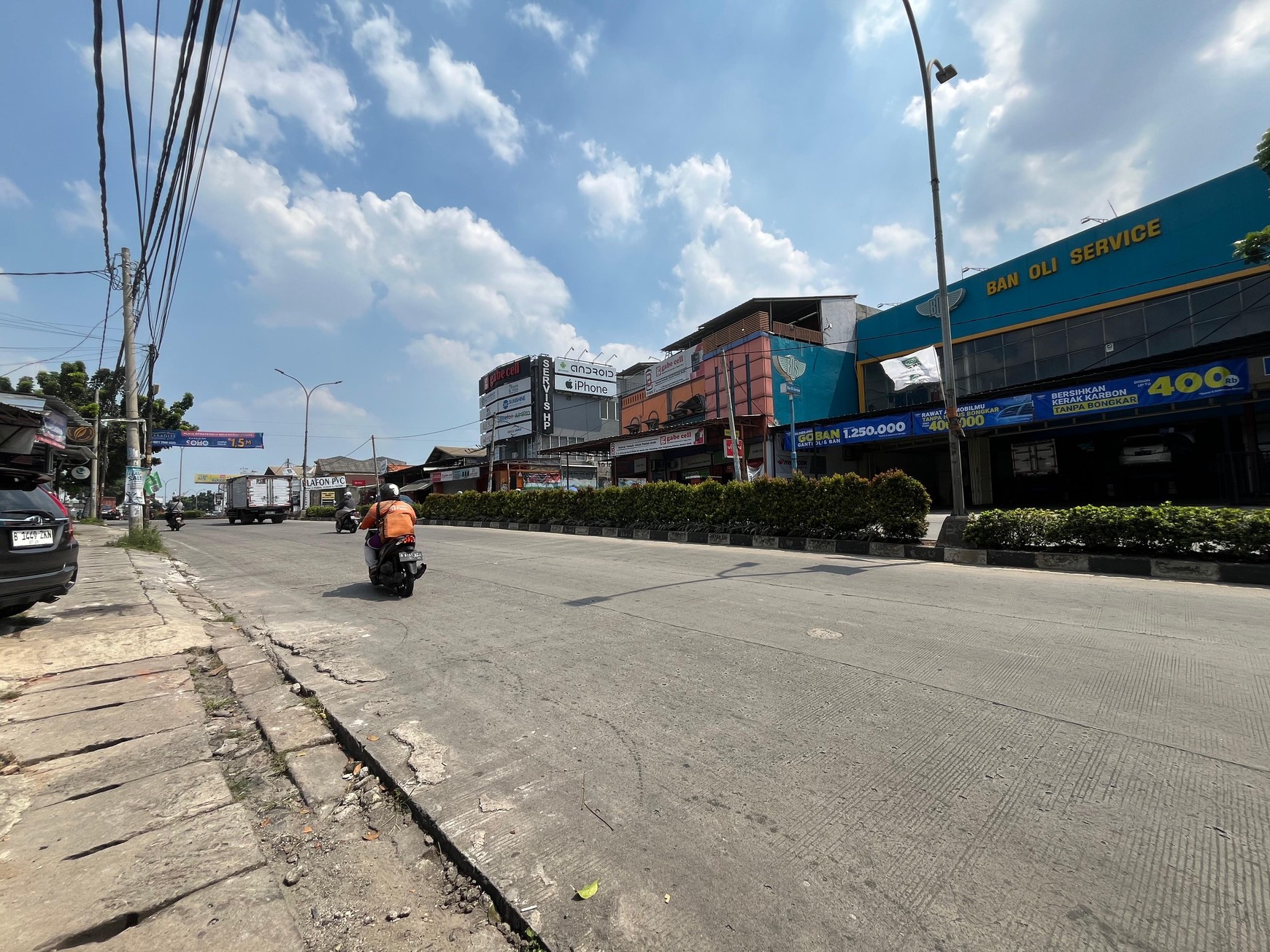 Kontrakan Siap Pakai di Jalan Utama Pamulang Lokasi Ramai dan Strategis