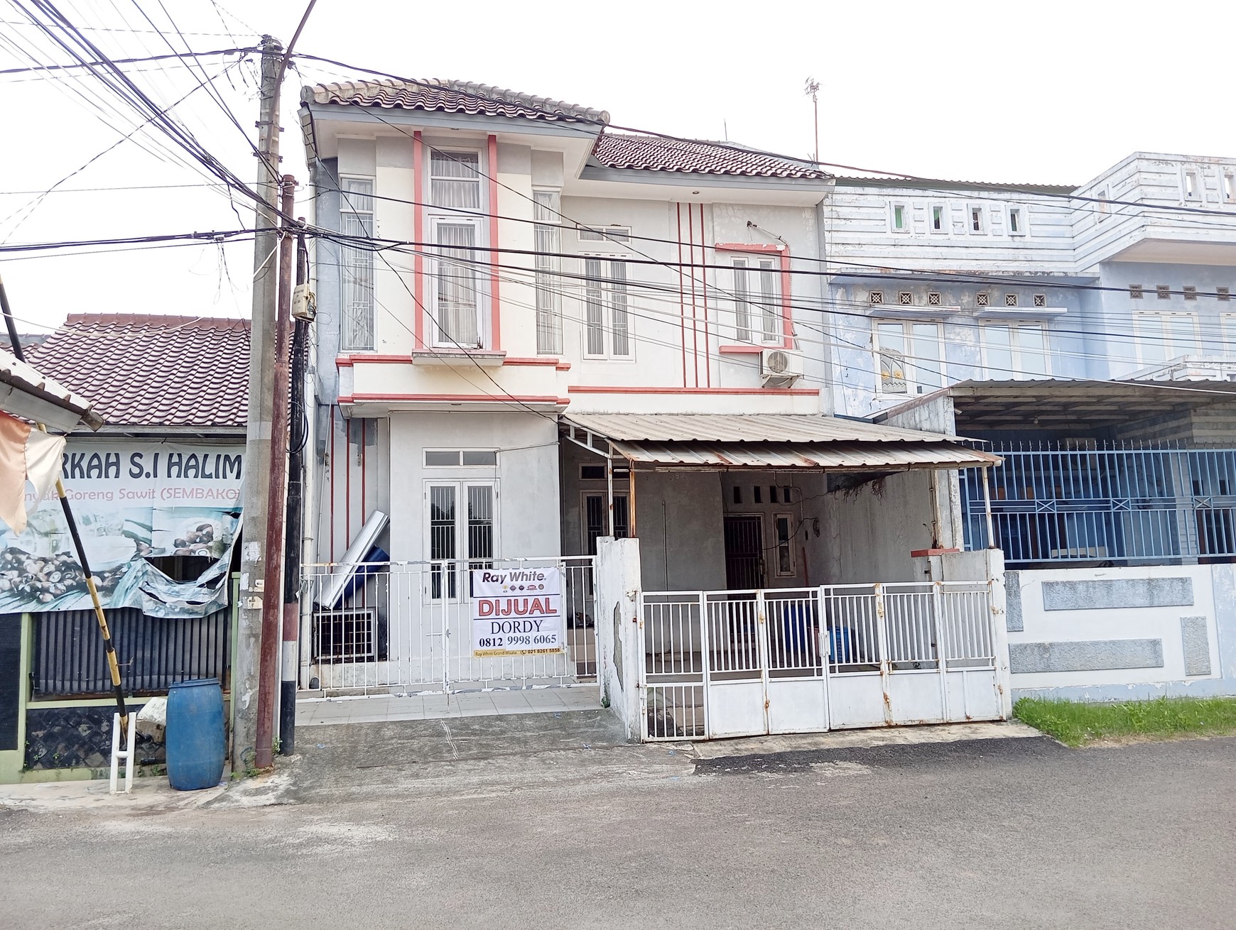 Rumah Nyaman Siap Huni Strategis  Bebas Banjir Di Mustika Jaya Bekasi