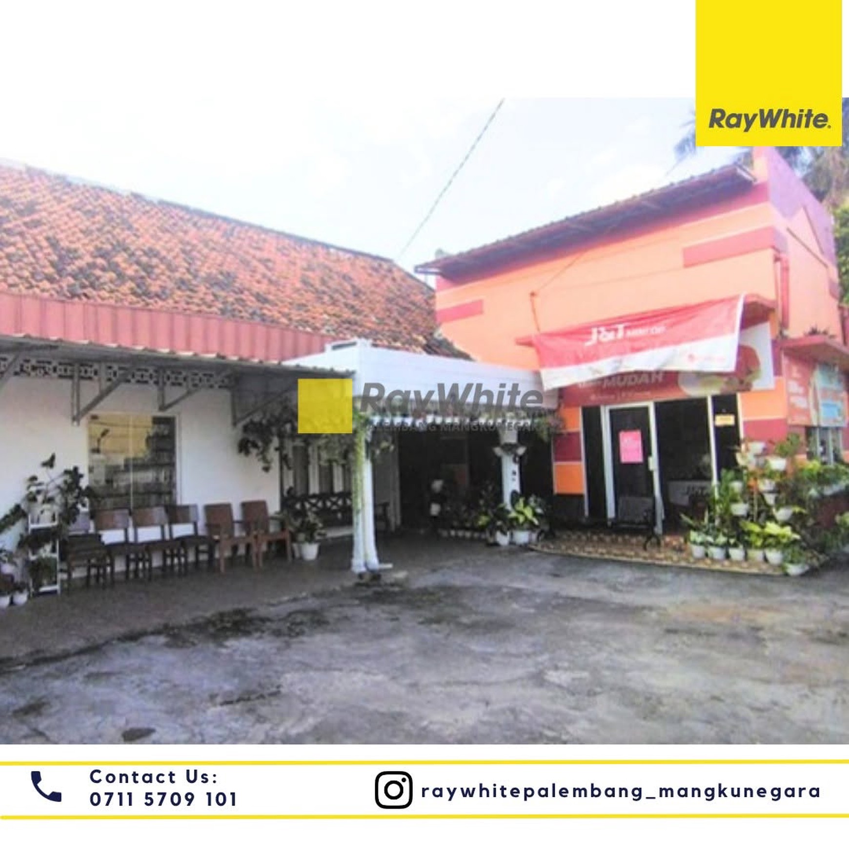 Dijual Cepat Rumah strategis di Jl Kolonel H Burlian Kota Palembang