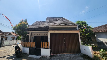 Rumah Tinggal Furnis 3 Kamar Tidur Lokasi Minomartani, Ngaglik, Sleman