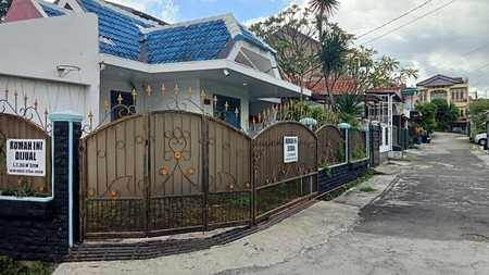 Rumah 2 Lantai di Grand Cinunuk, Bandung