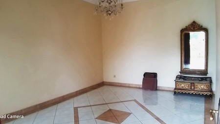 Rumah Bagus Dijual Di Jalan Ydpp Kemang Selatan, Jakarta Selatan