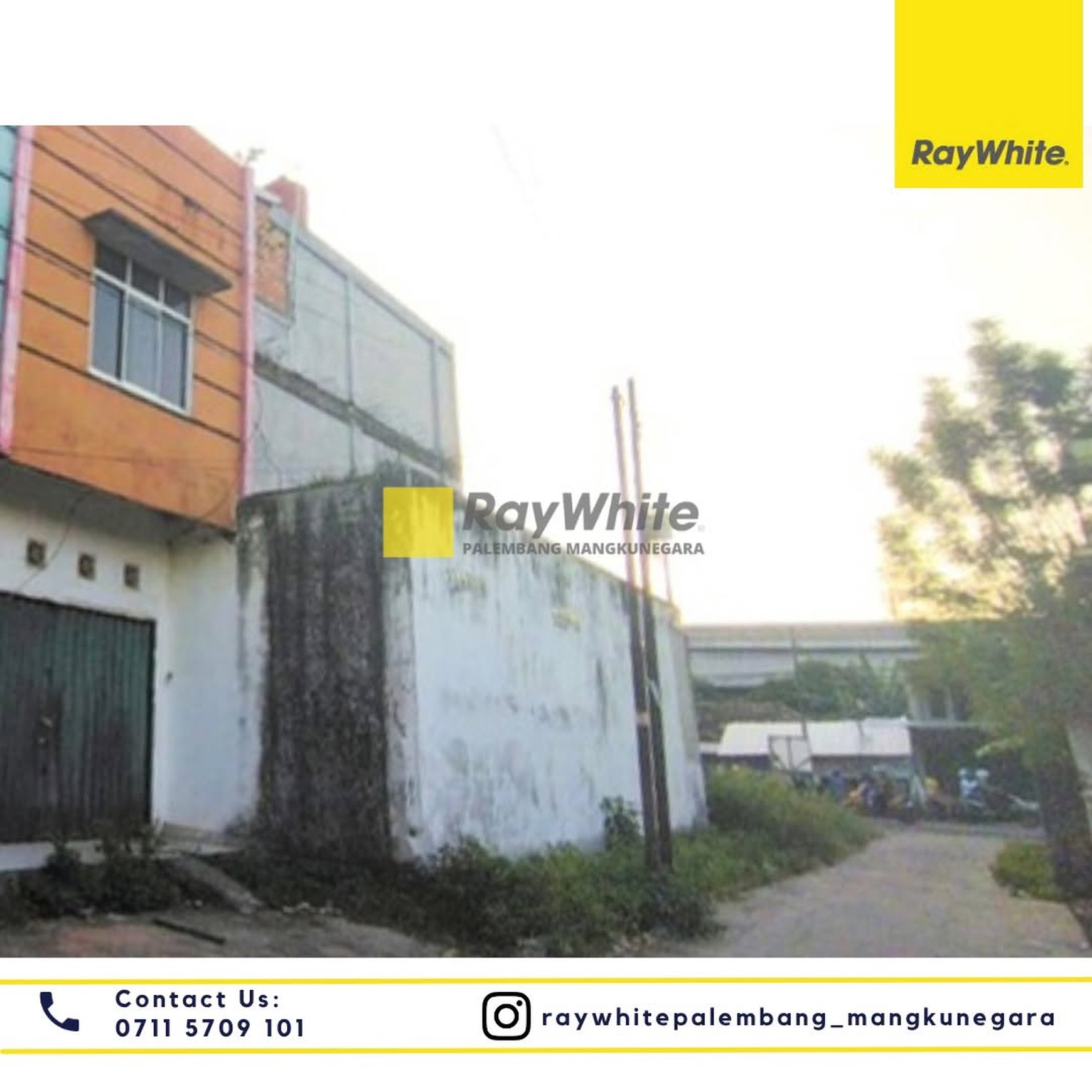 Dijual 2 unit ruko di Jl Pangeran Ayin Kota Palembang
