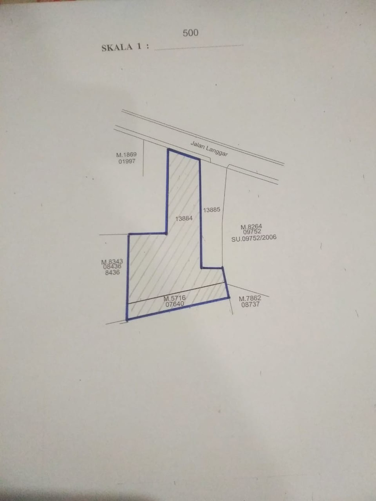 Dijual Rumah 403 m&#xb2; Tanjung Barat - Halaman Luas dan Strategis
