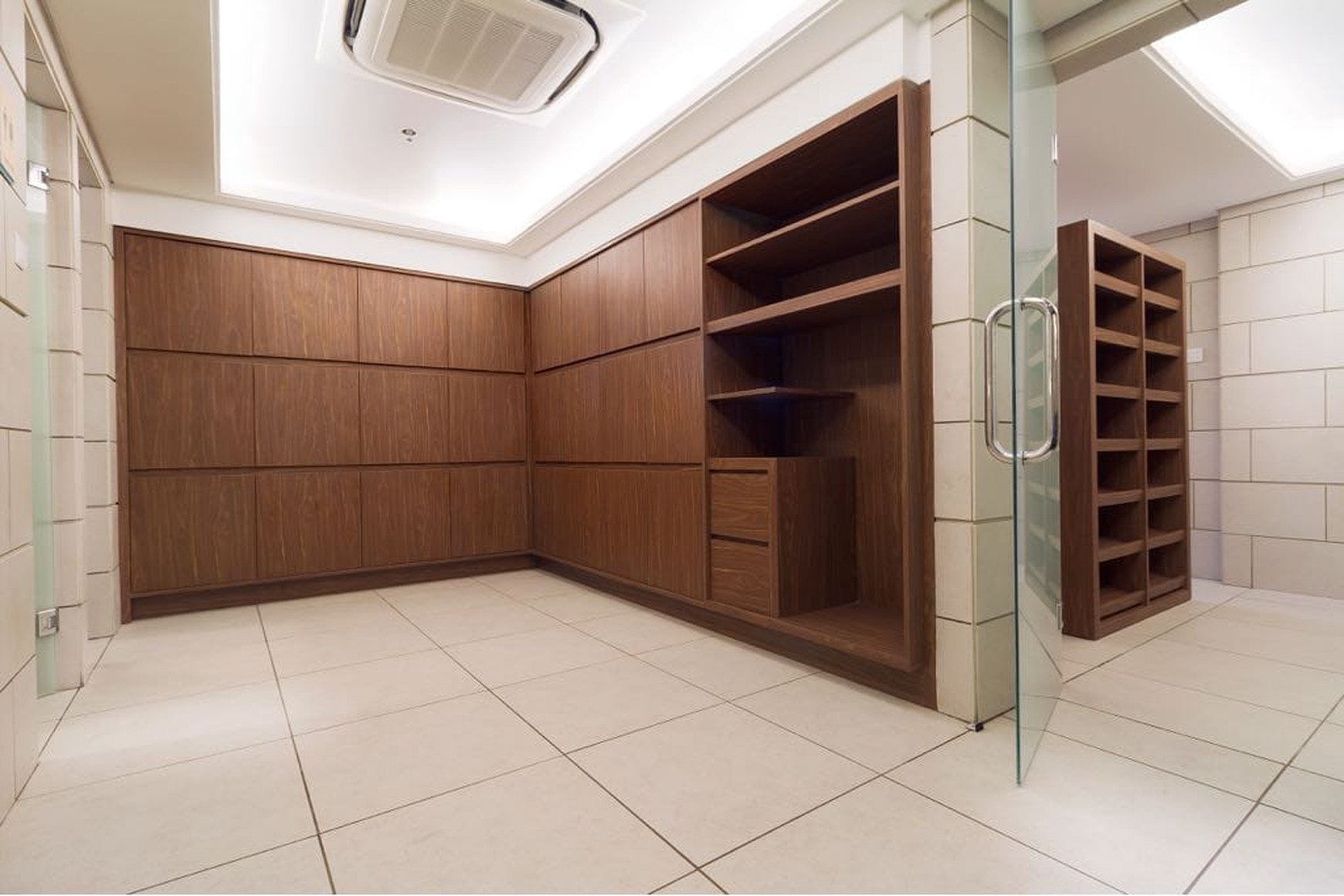 Mustika Golf Apartemen Jababeka Type Studio Nyaman Berkelas