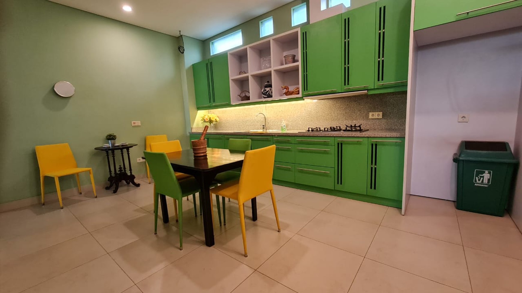 Rumah di Praja Dalam Kebayoran Lama,Jakarta Selatan 