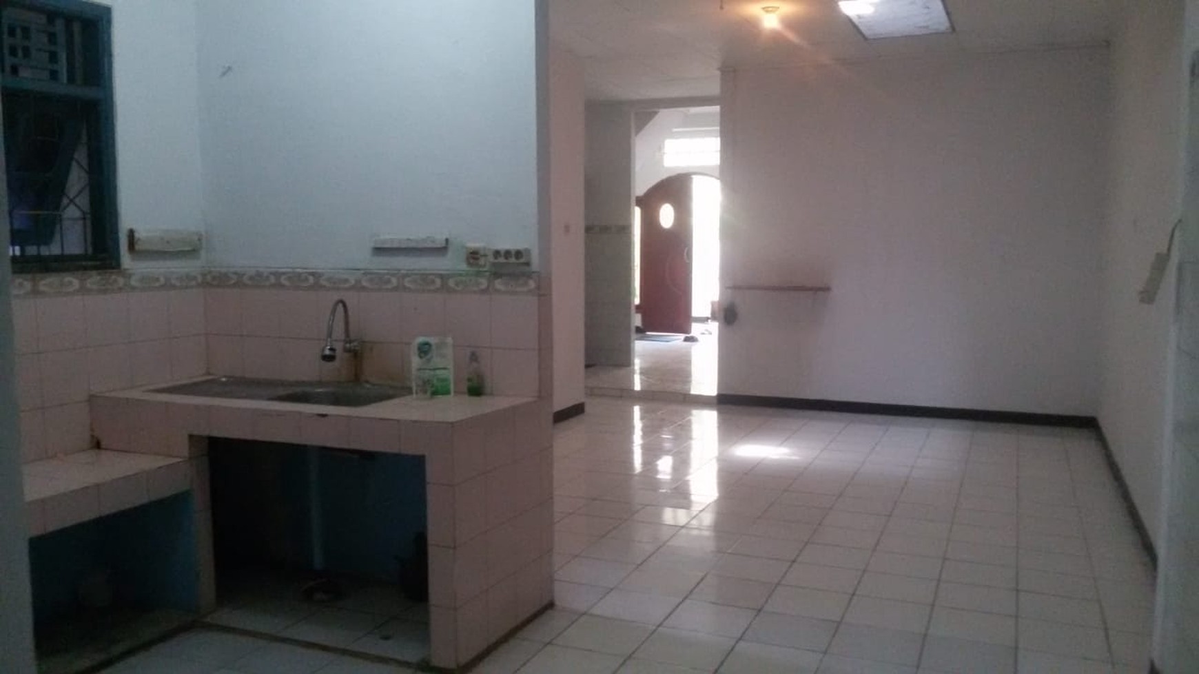 Rumah Nyaman di Taman Aster, Telaga Asih, Cikarang Barat - Harga Terjangkau & Lokasi Strategis! 