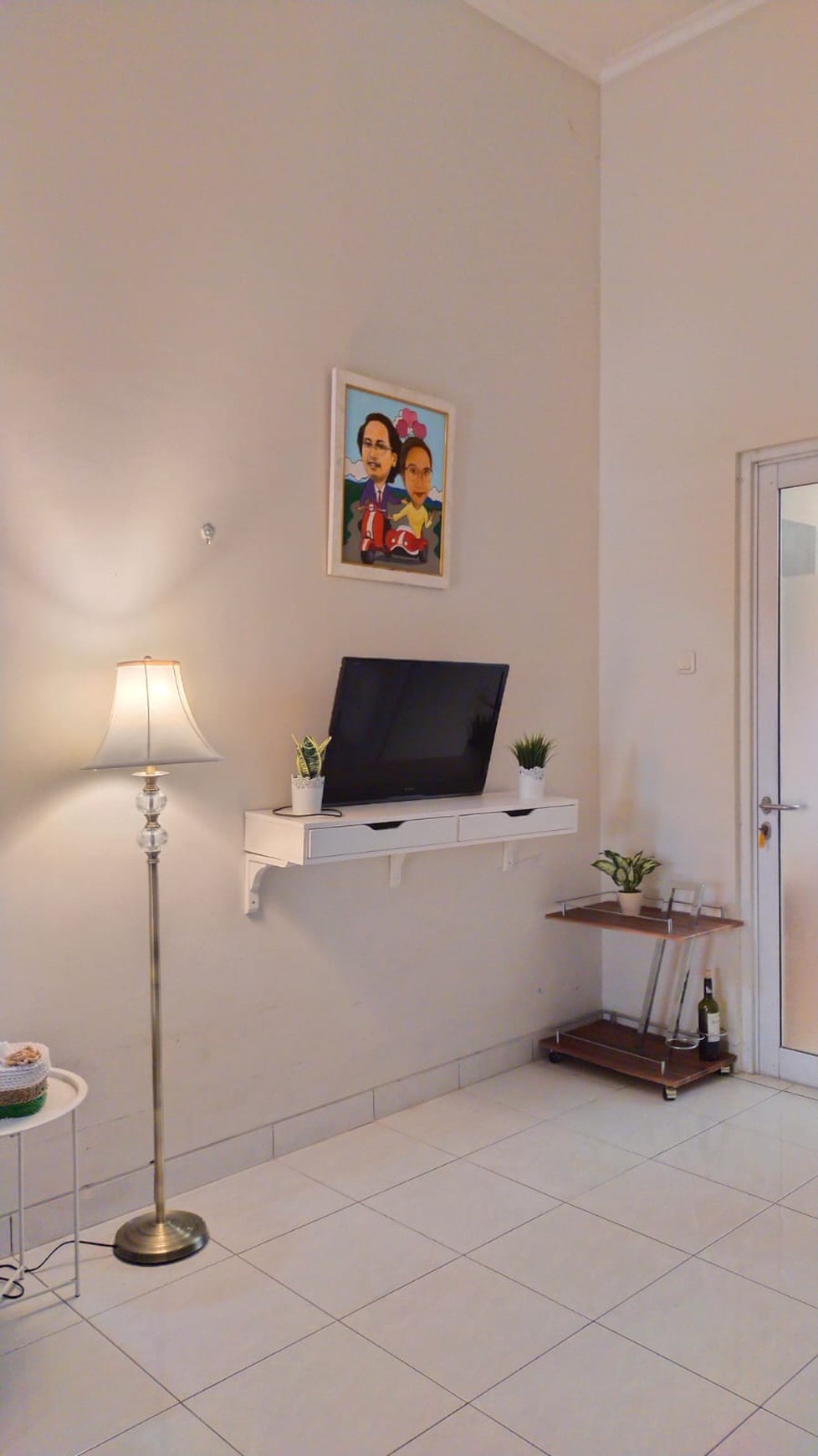 Rumah di Kota Wisata