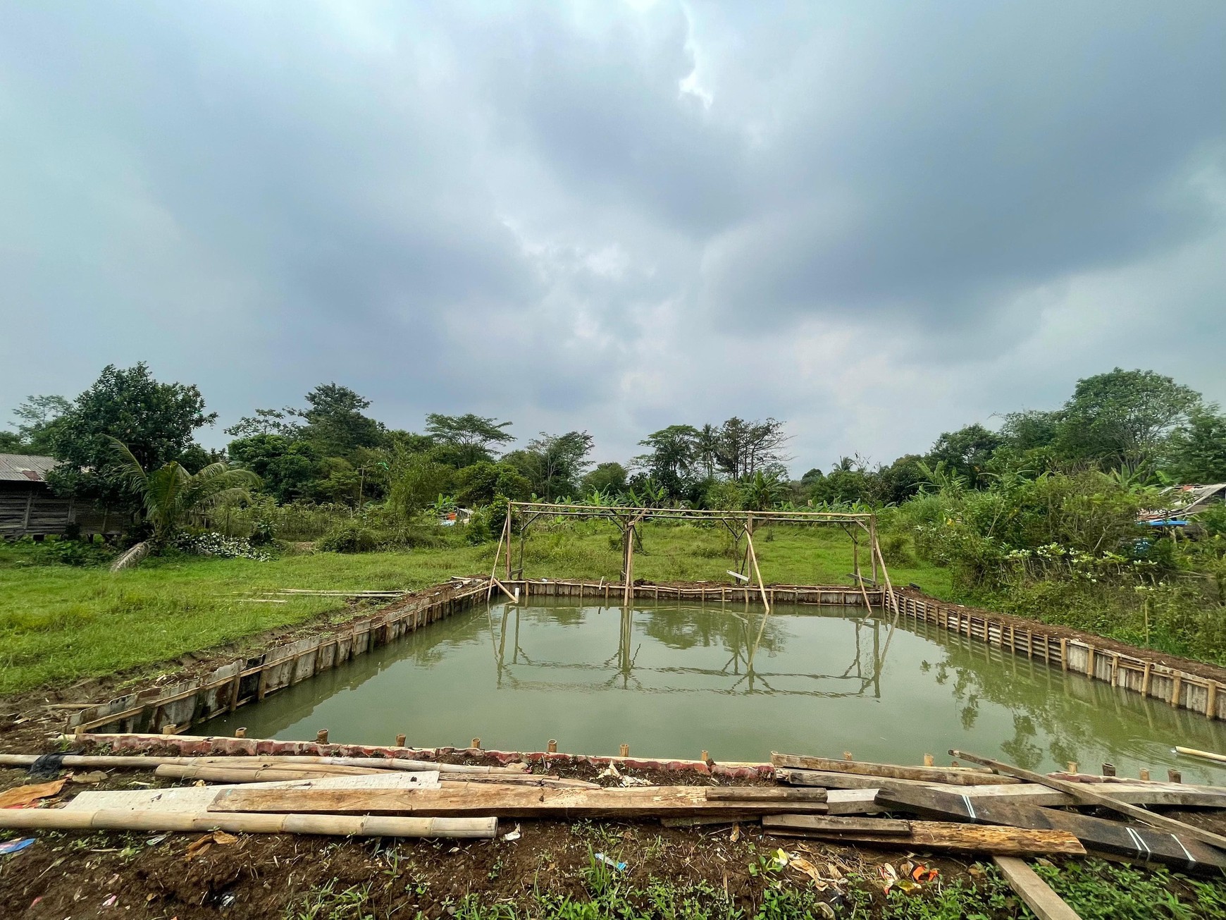 DIJUAL TANAH UNTUK PERUMAHAN DI CIOMAS PERMAI, BOGOR