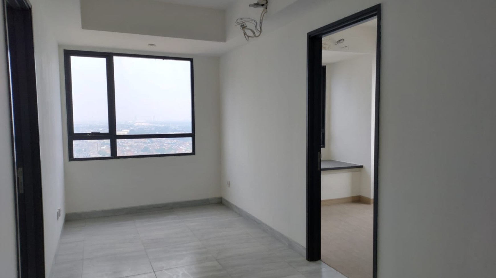 Dijual Apartemen Collins berada dijalan Boulevard Raya Serpong dan Bebas Banjir