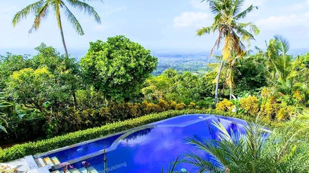  Hillside Villa with Ocean View