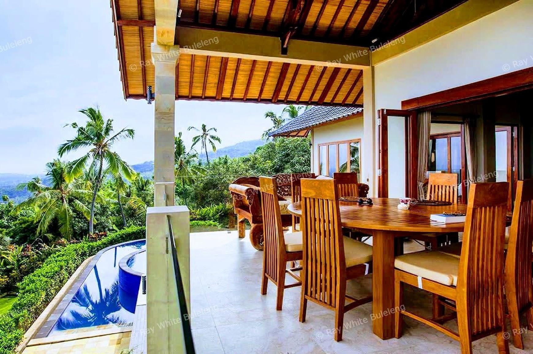  Hillside Villa with Ocean View