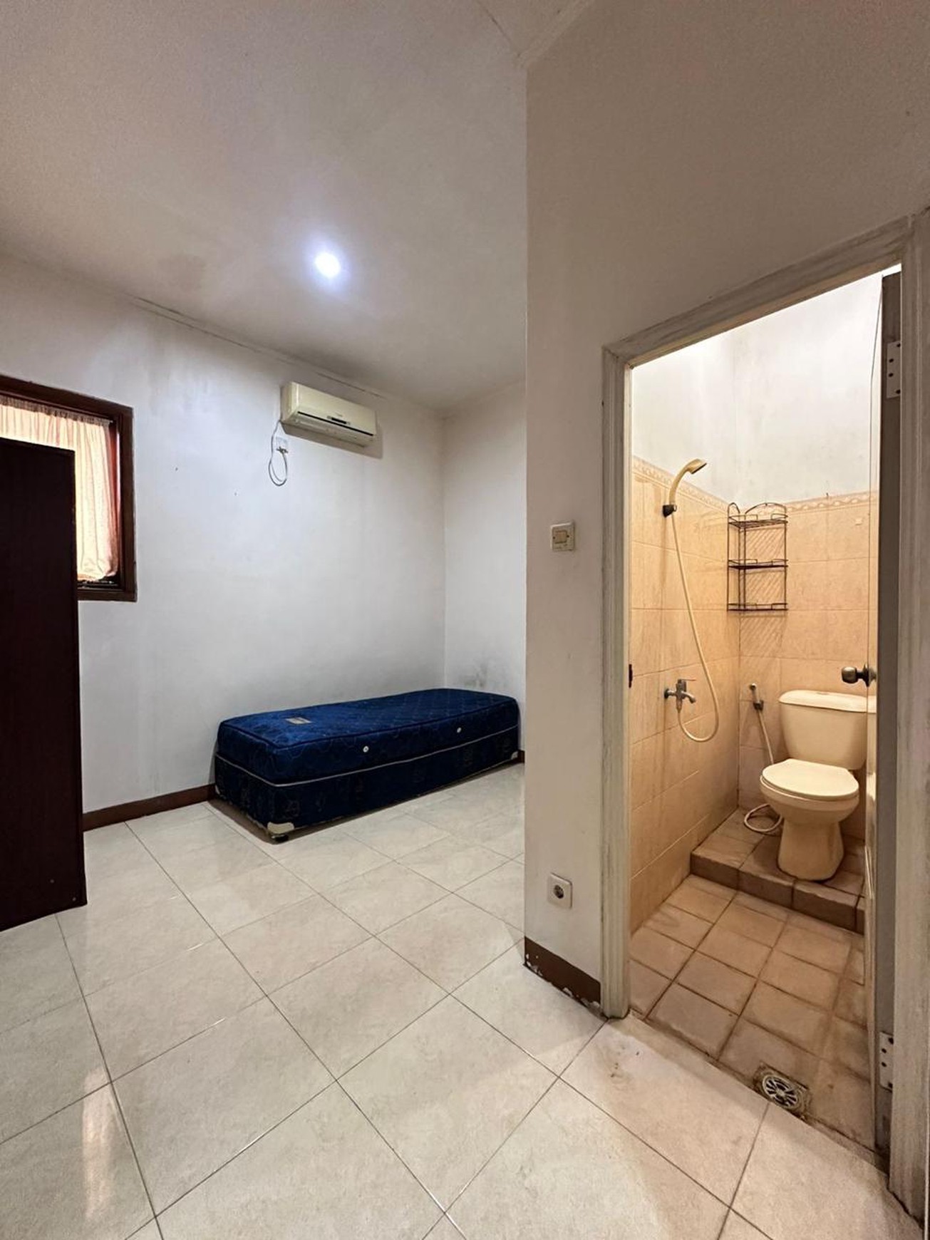 Rumah Bonus Kost2san 8 Kamar Di Jl. Rasamala, Menteng Dalam