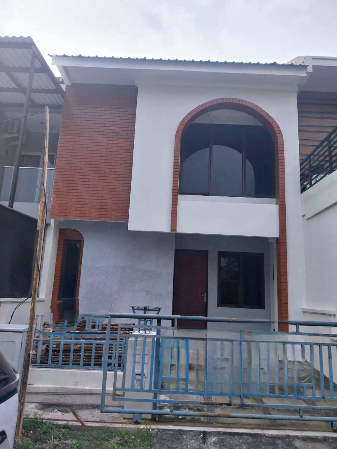 Murah Dijual Rumah Taman Puspa Raya Citraland Modern Minimalis 2 Lantai Lantai Full Marmer Dekat Fresh Market Citraland, Uc, Hokky Buah 