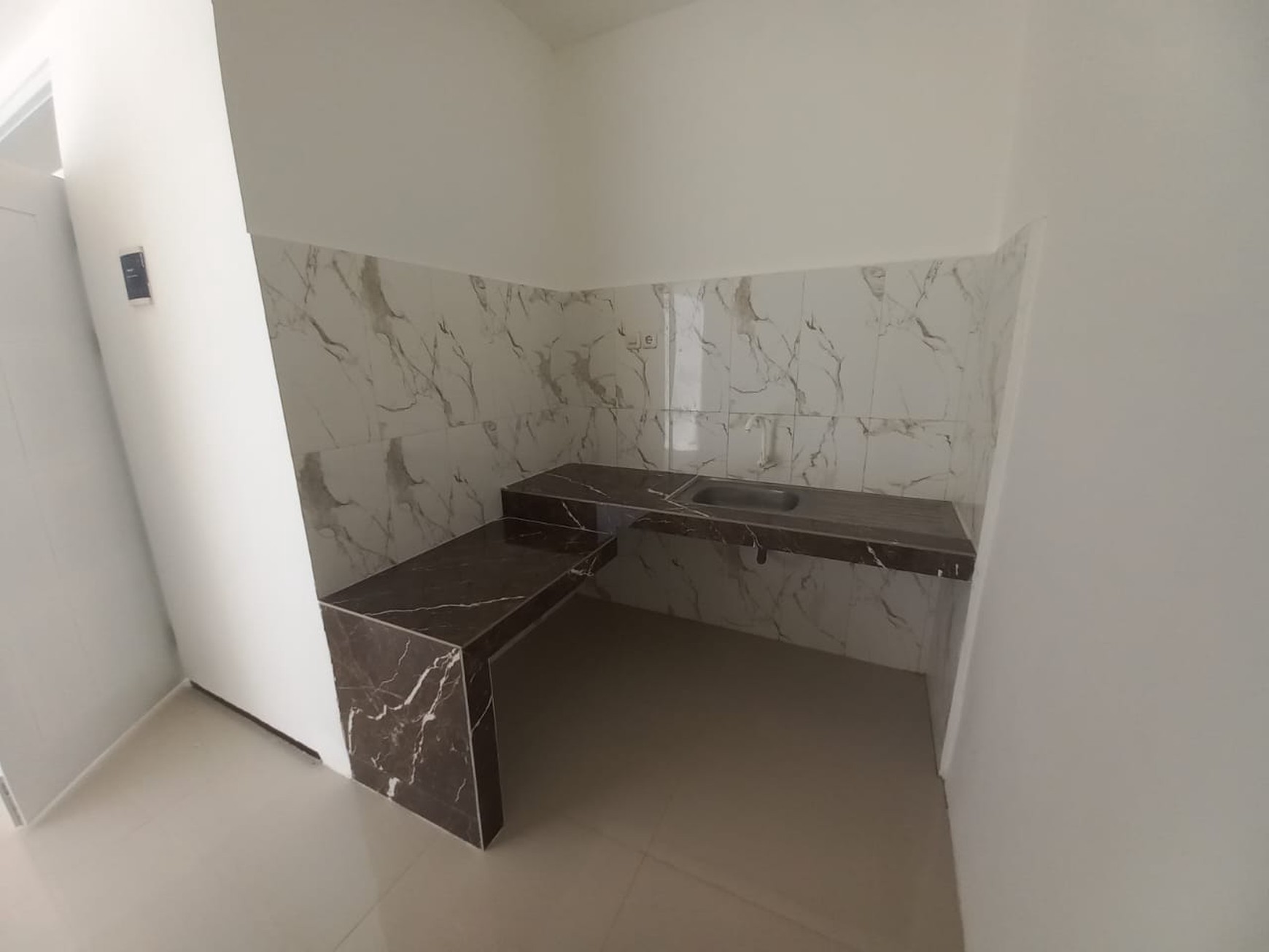 Dijual Rumah Darmo Baru Barat, Sukomanunggal, Surabaya Barat
