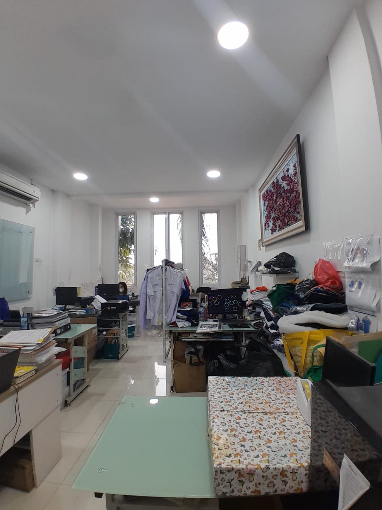 Ruko 4 Lantai Strategis di Cibubur Point Automotive Centre Cocok untuk Usaha Sparepart, Aksesoris Mobil, atau Kantor