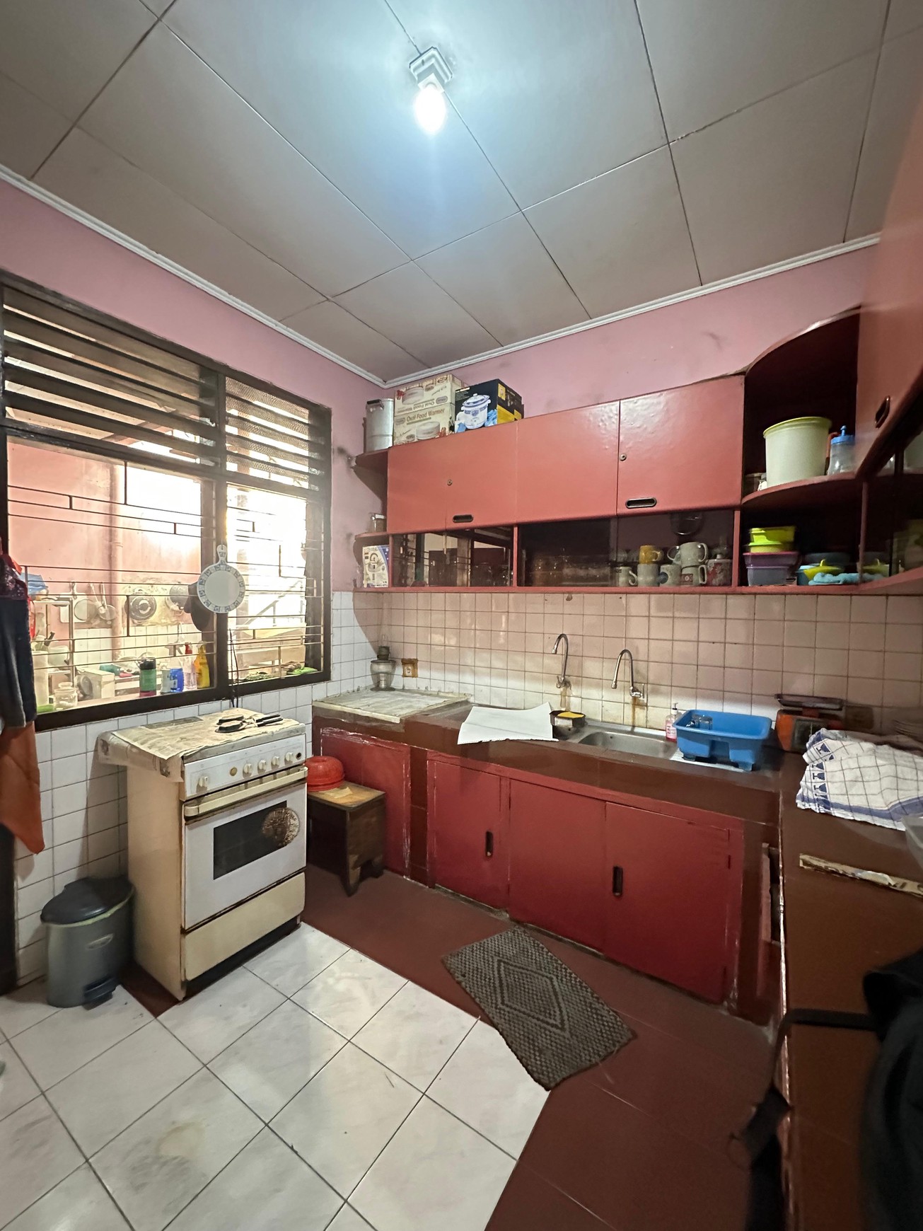 Rumah Classic 2 lantai di Bendi Raya Kebayoran Lama 