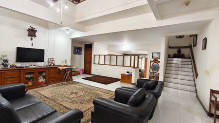 Rumah Bagus 2 Lantai di Sukahaji Bandung Utara