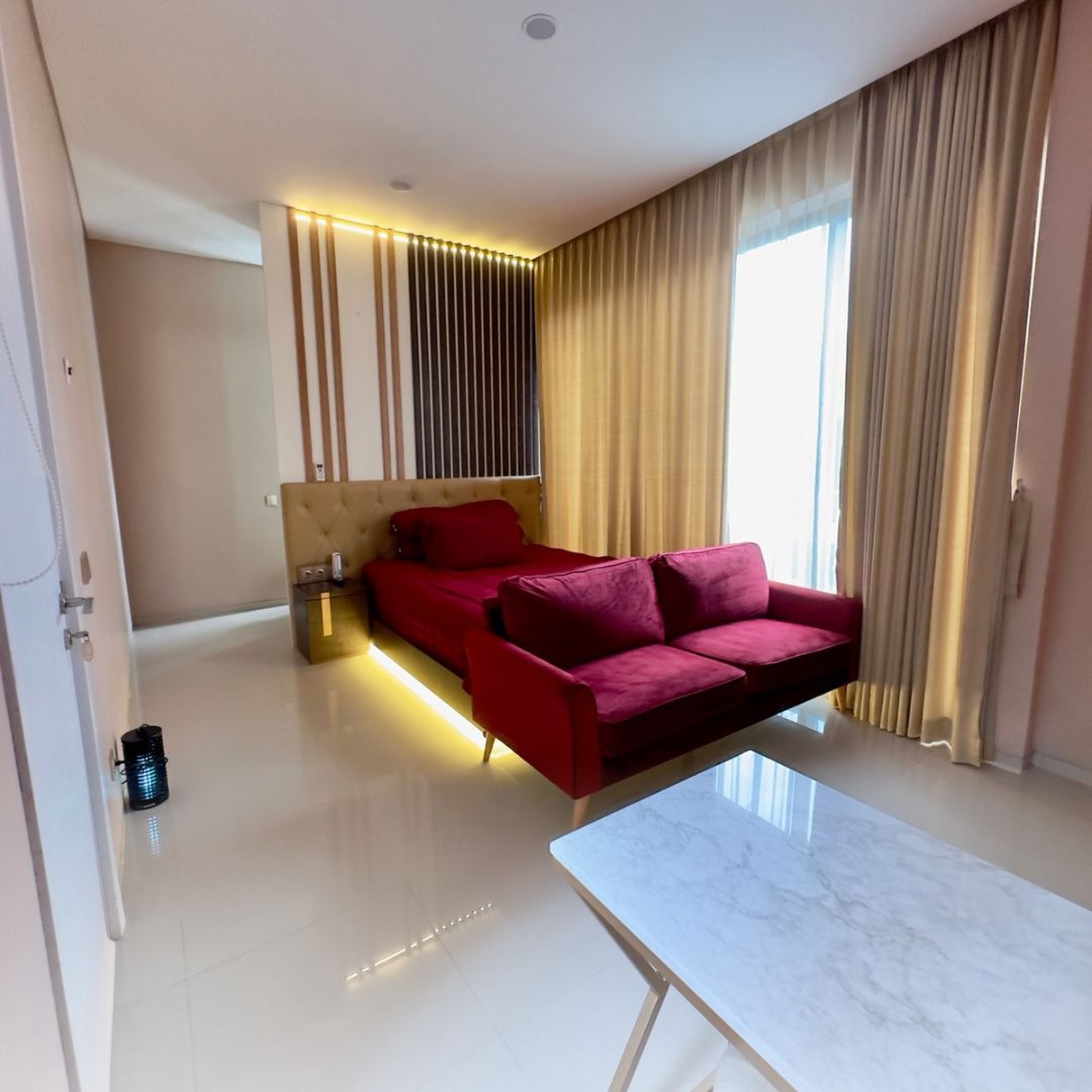 Rumah Bagus, Terawat dan Siap Huni Asri di Discovery Amore, Bintaro Sektor 9