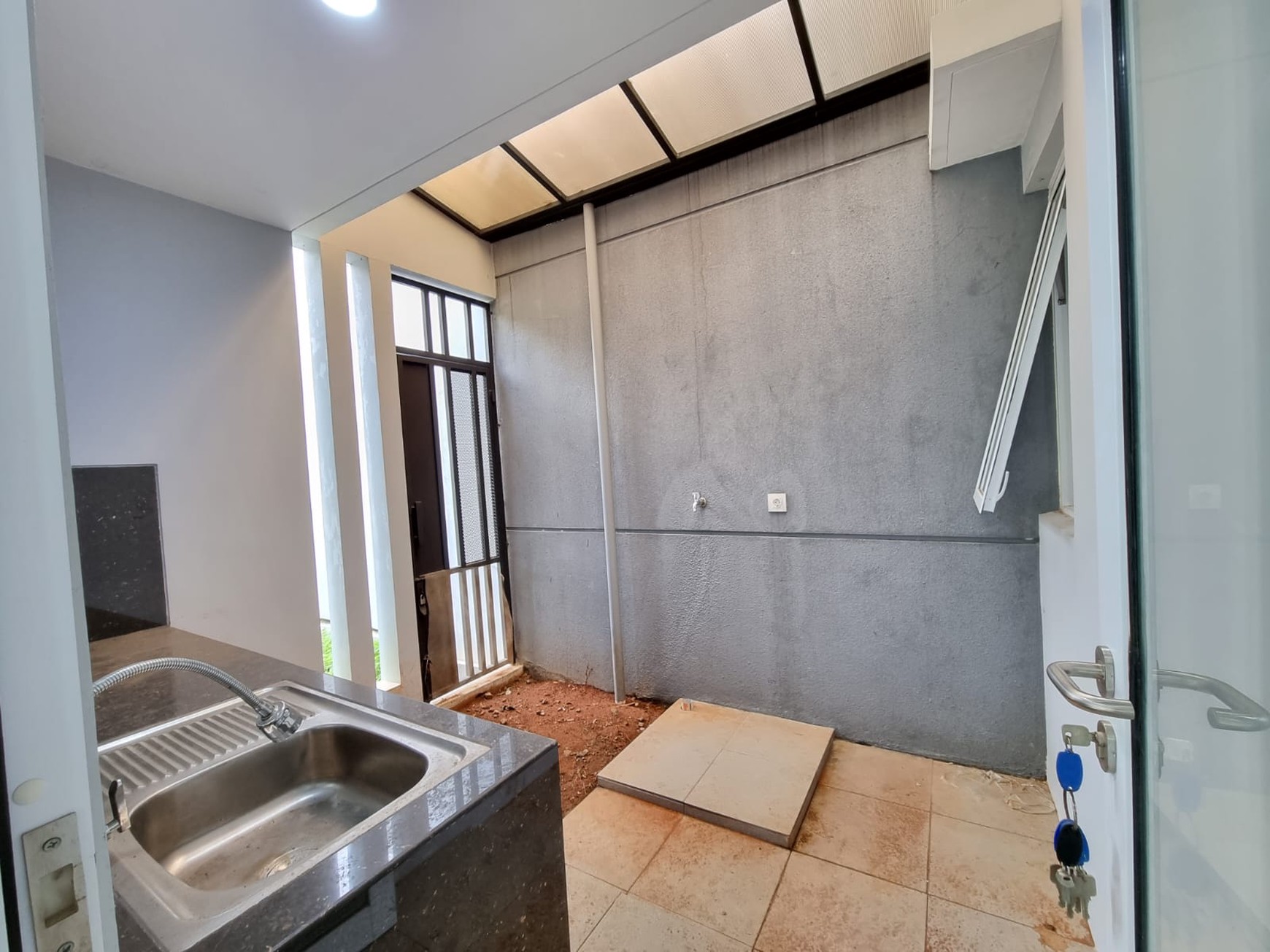 Rumah HOOK Siap Huni dan Minimalis @U House Bintaro Jaya