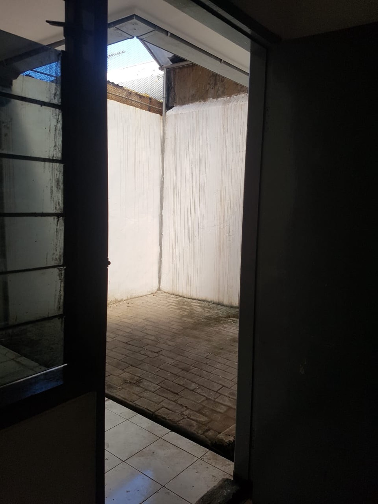 Jual rumah jalan Semolowaru Timur Surabaya