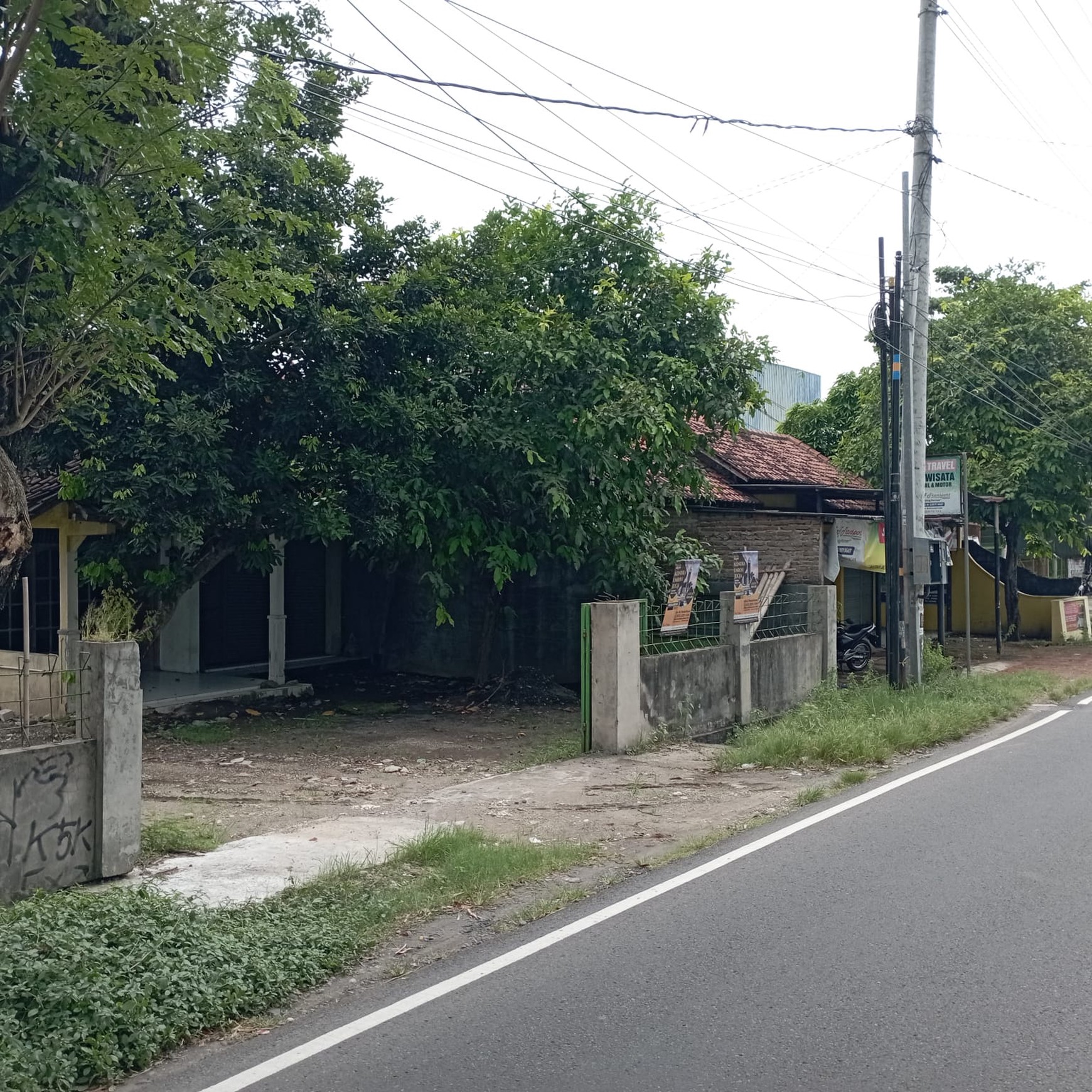 TANAH 1240 METER BONUS BANGUNAN DI RINGROAD SELATAN, UMBULHARJO, YOGYAKARTA