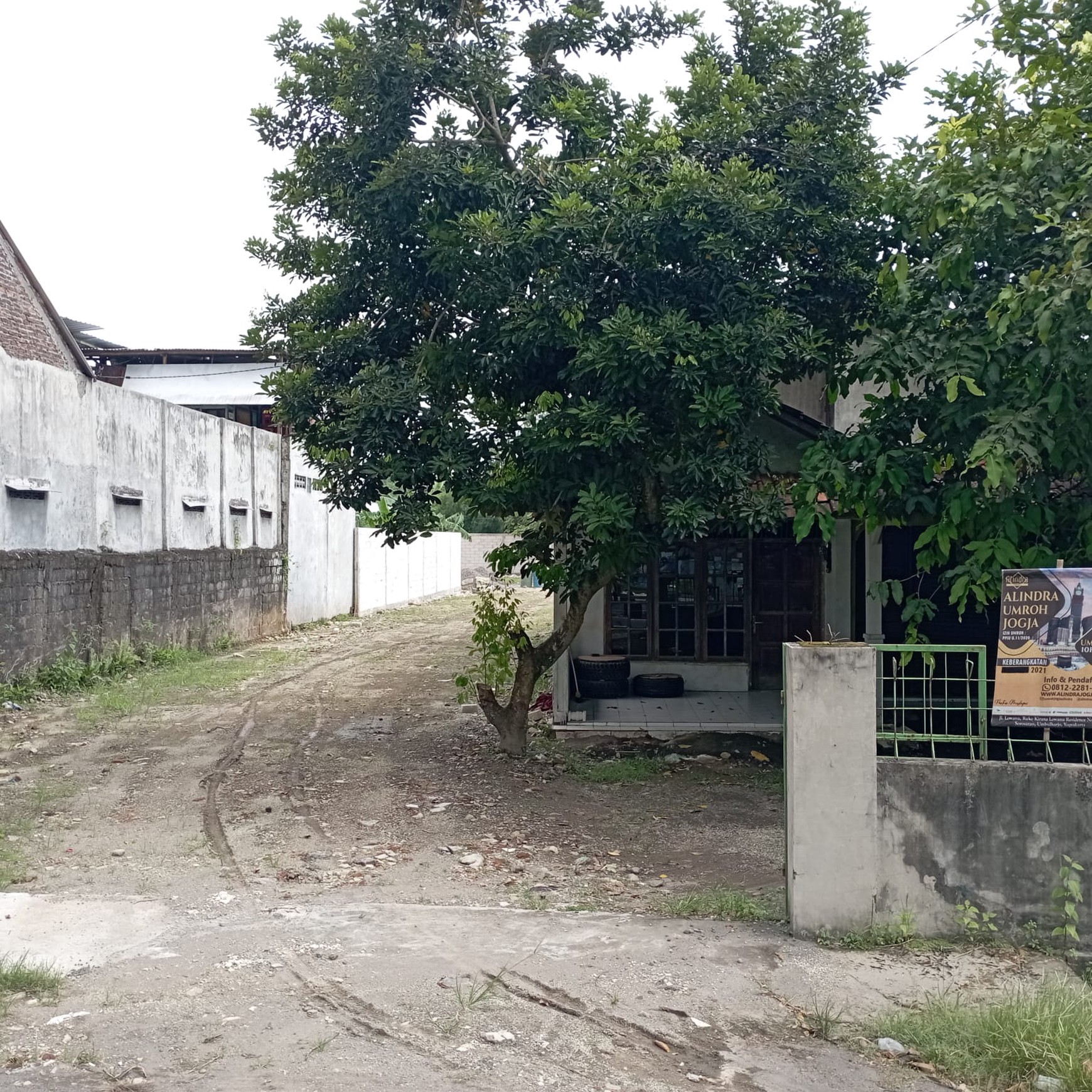 TANAH 1240 METER BONUS BANGUNAN DI RINGROAD SELATAN, UMBULHARJO, YOGYAKARTA