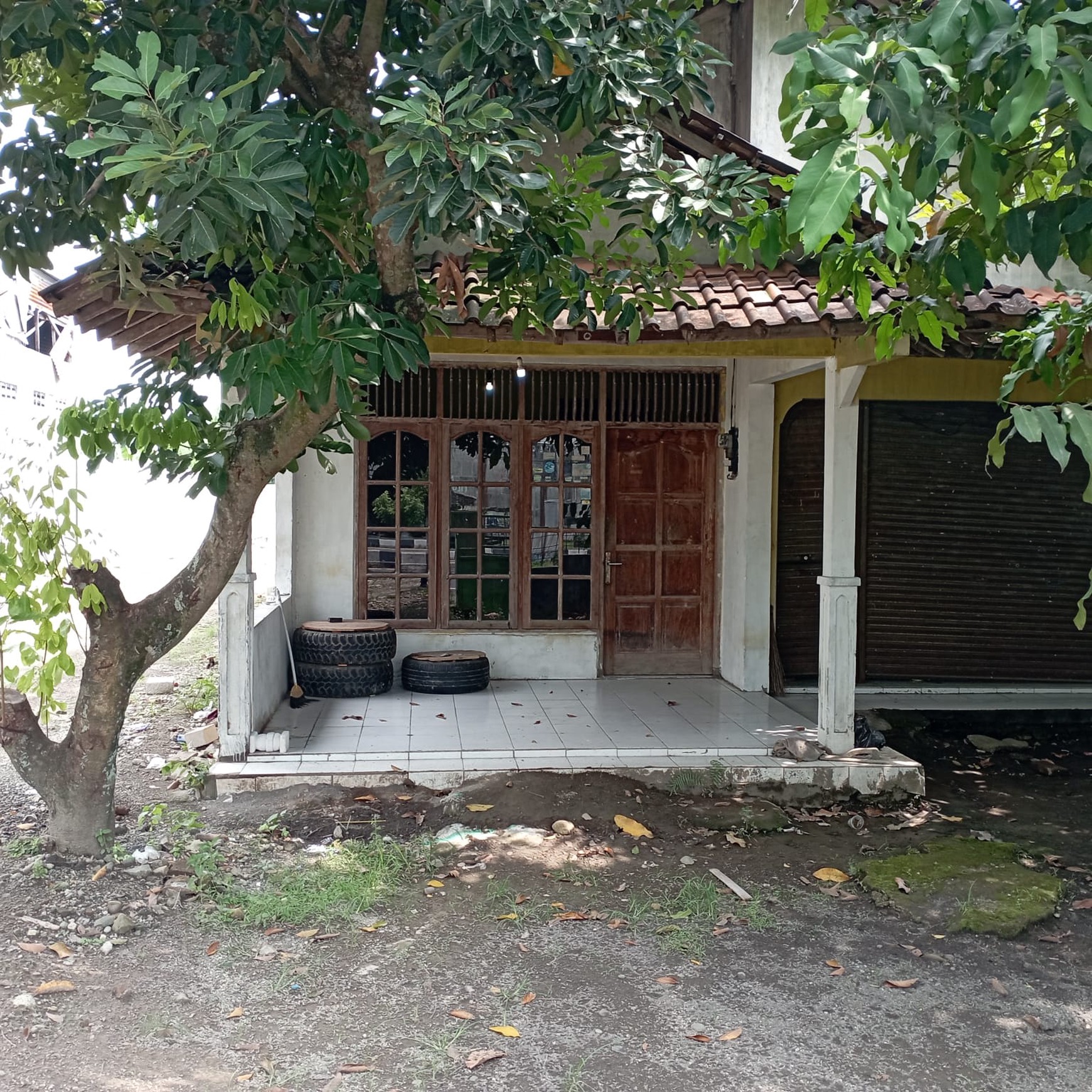 TANAH 1240 METER BONUS BANGUNAN DI RINGROAD SELATAN, UMBULHARJO, YOGYAKARTA