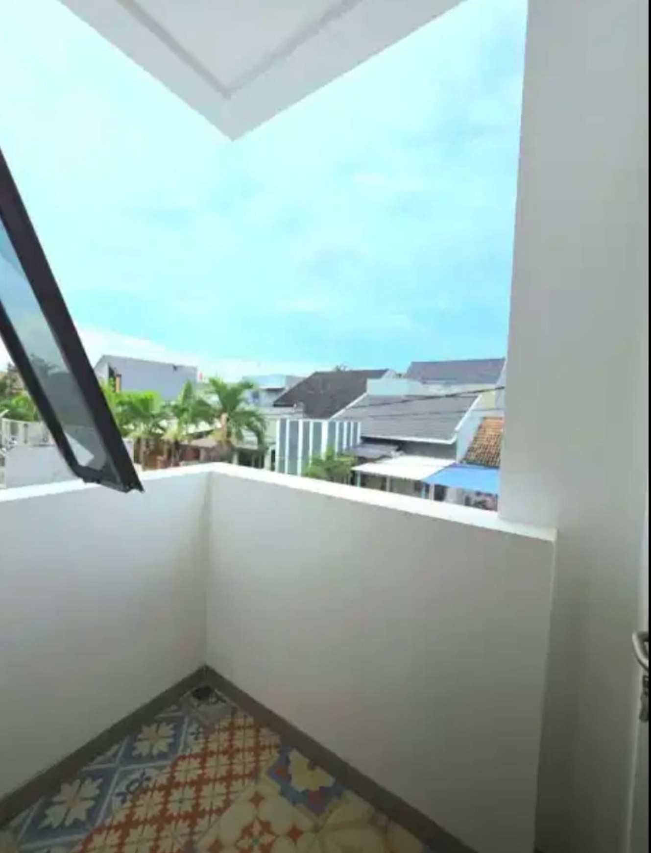 Rumah 4 lantai, Brand New dalam Cluster di Graha Bintaro