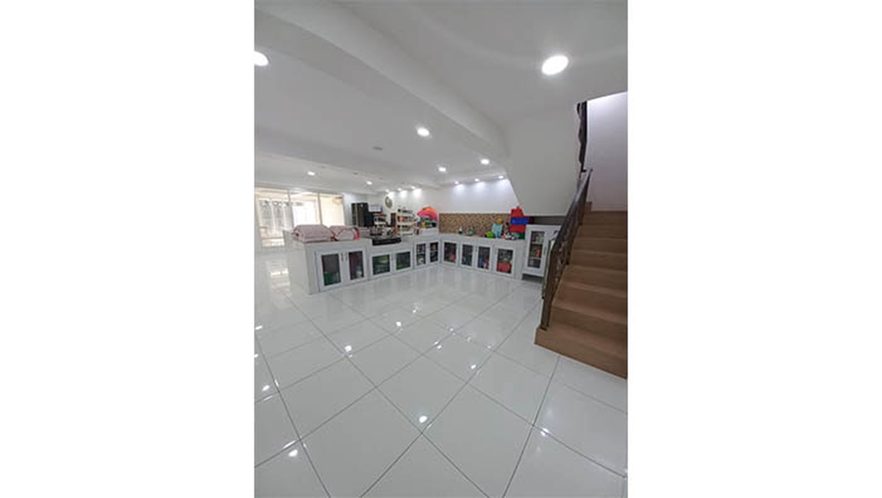 Rumah Gading Kirana Barat, Kelapa Gading