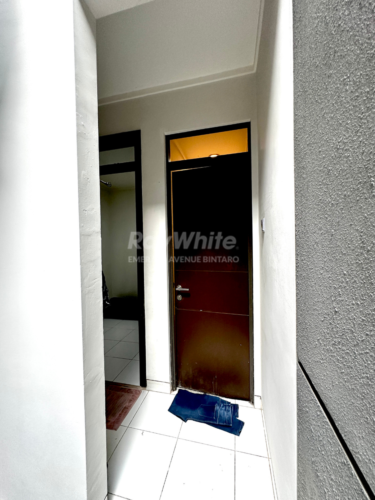 Rumah 2 Lantai 3 Kamar 2 Carport Mobil masih ada Taman Di Kebayoran Harmony Bintaro Jaya Sektor 7