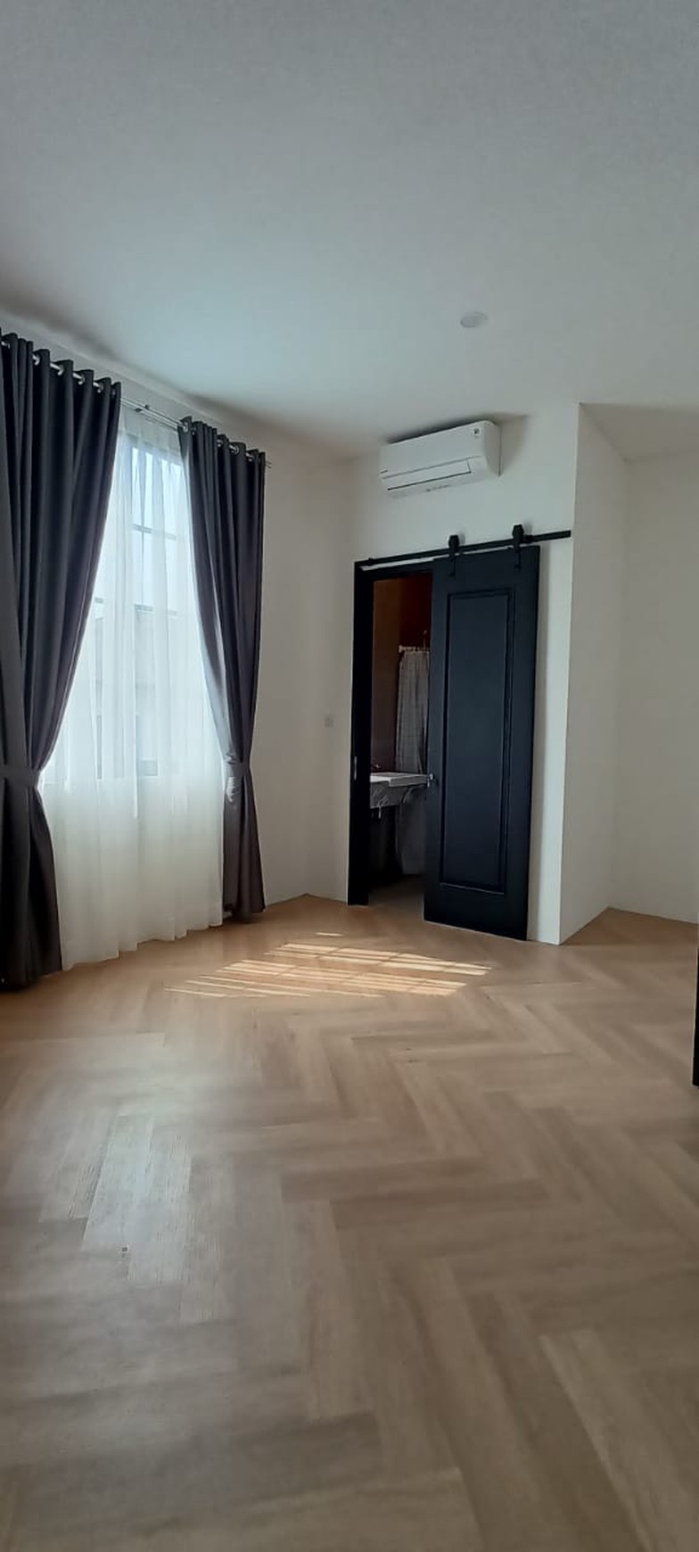 Dijual Rumah 97% Baru Di Daerah Ampera Dekat Sekolah SMA Sumbangsih