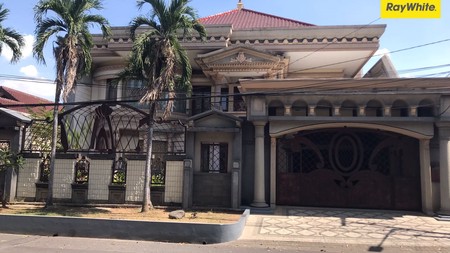 Dijual Rumah 2 lantai di Jl Bintang Diponggo Surabaya