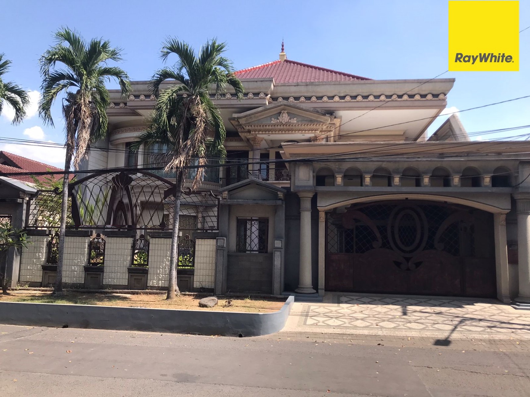 Dijual Rumah 2 lantai di Jl Bintang Diponggo Surabaya