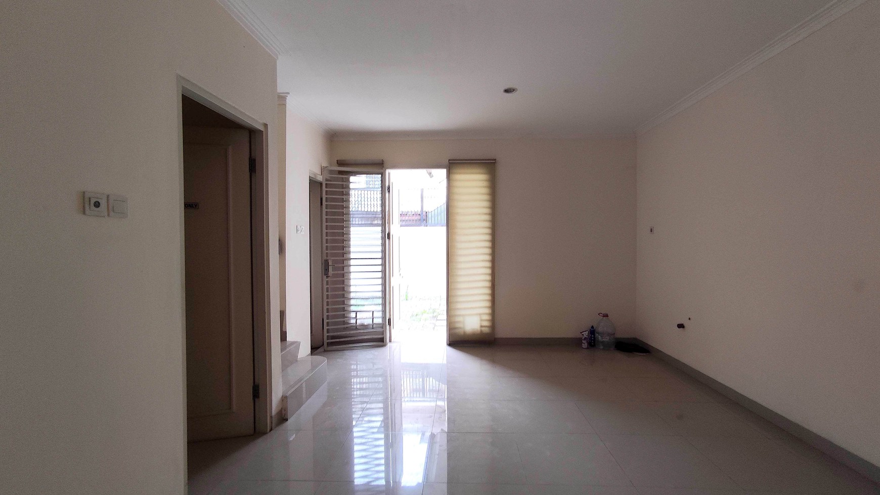 Rumah Siap Huni di Cluster Ambrosia Lippo Cikarang ! Design Elegan Dan Harga Kompetitif!