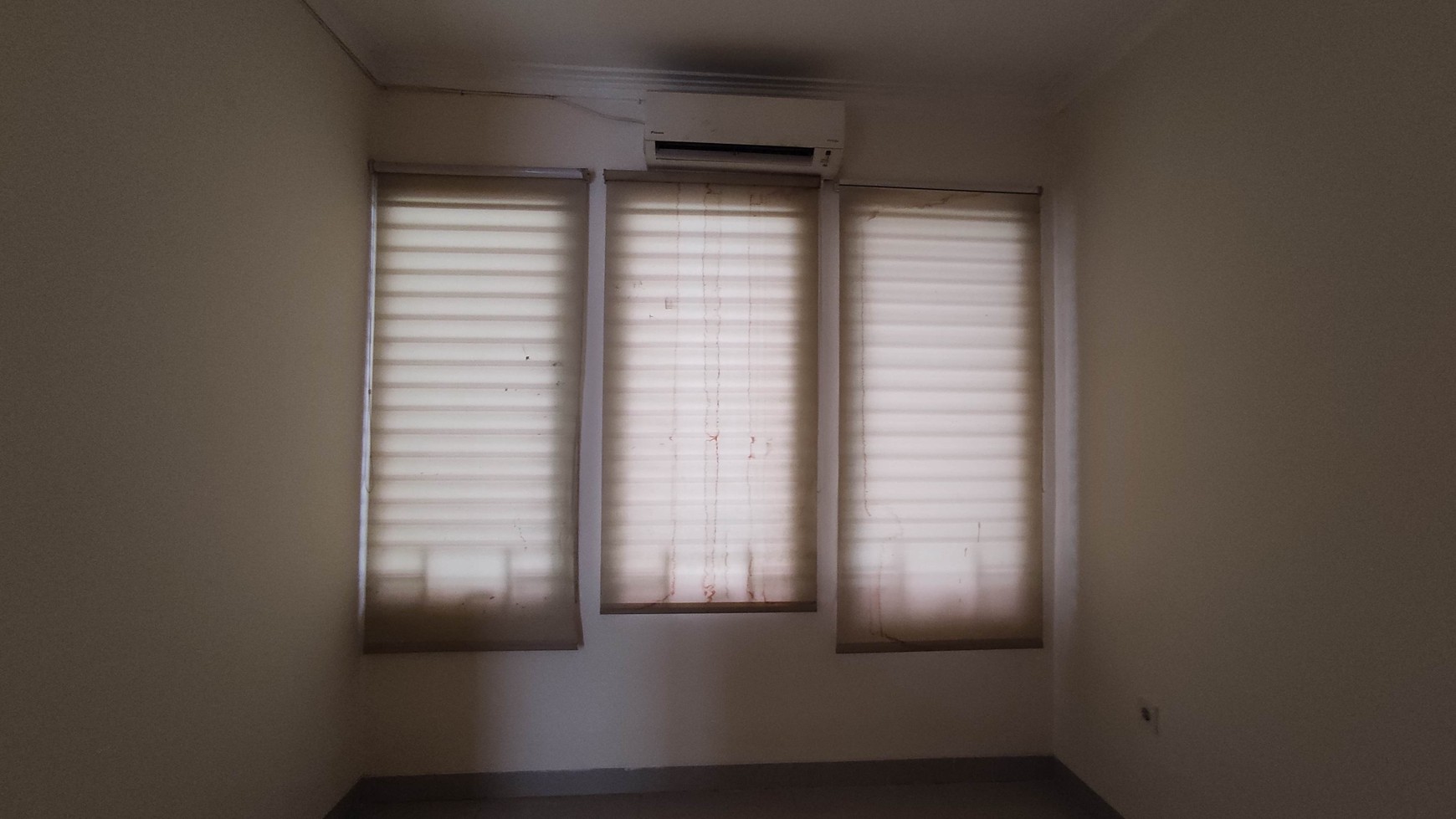 Rumah Siap Huni di Cluster Ambrosia Lippo Cikarang ! Design Elegan Dan Harga Kompetitif!
