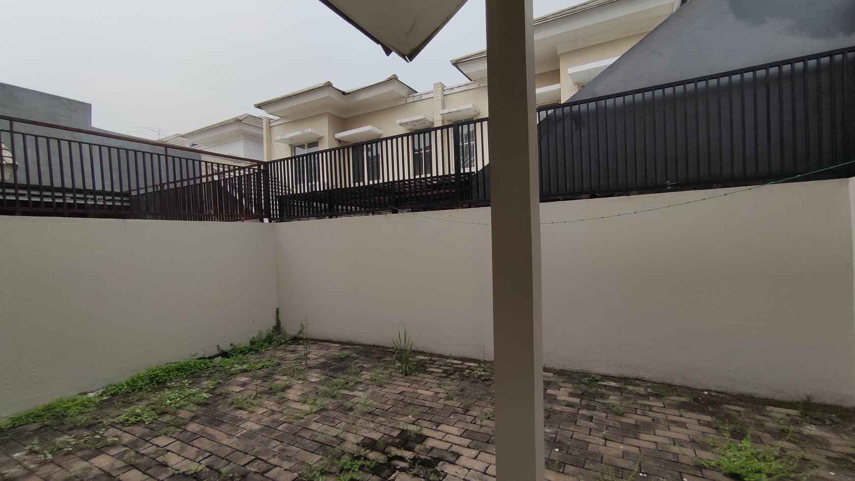 Rumah Siap Huni di Cluster Ambrosia Lippo Cikarang ! Design Elegan Dan Harga Kompetitif!
