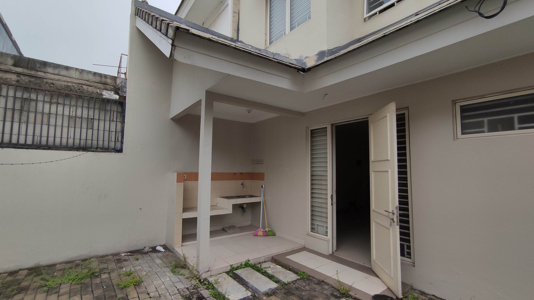 Rumah Siap Huni di Cluster Ambrosia Lippo Cikarang ! Design Elegan Dan Harga Kompetitif!