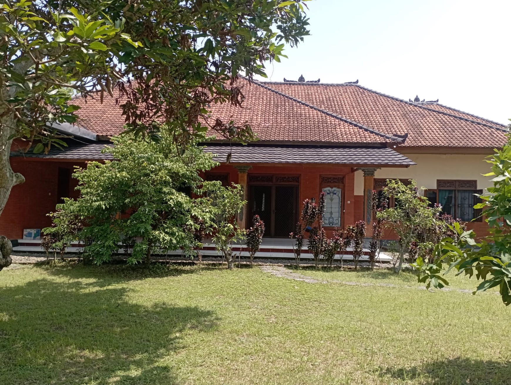Rumah Bagus Luas KT 4+1 KM 3+1 Siap Huni SHM @Gianyar Bali