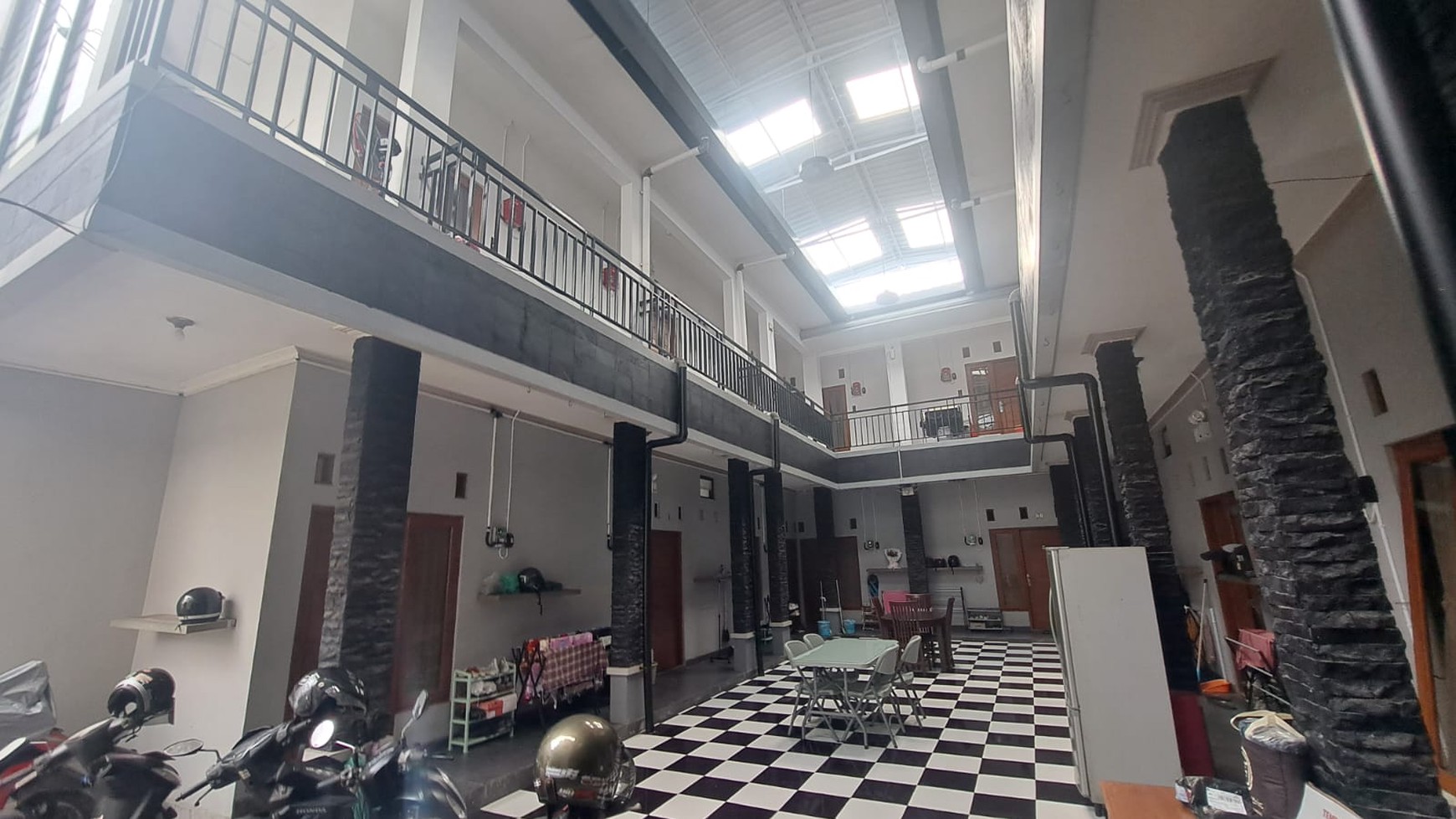 Saatnya Investasi Rumah Kost Furnish 18 Kamar Lokasi Dekat Kampus UPN