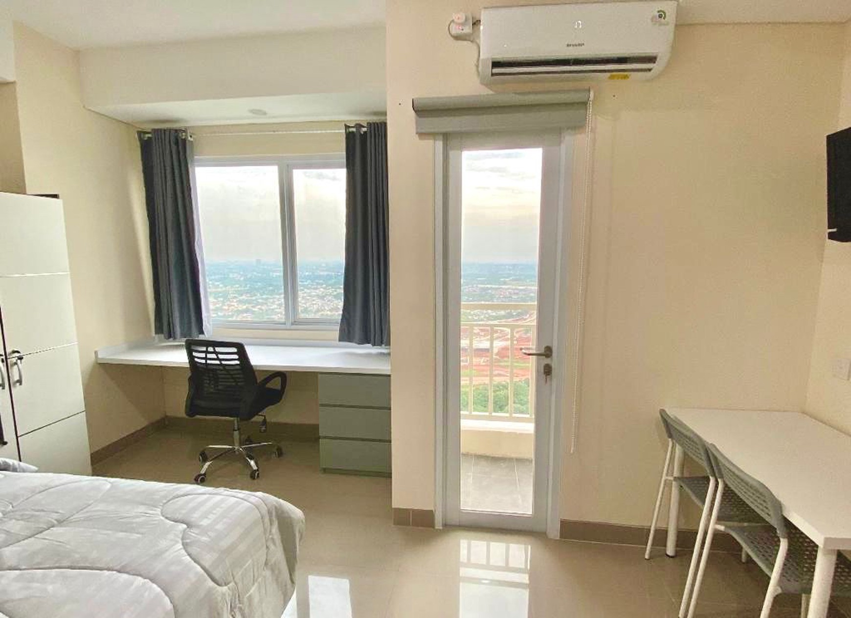 Apartment Studio, Dekat kampus PRASMUL BSD, dan AEON Mall