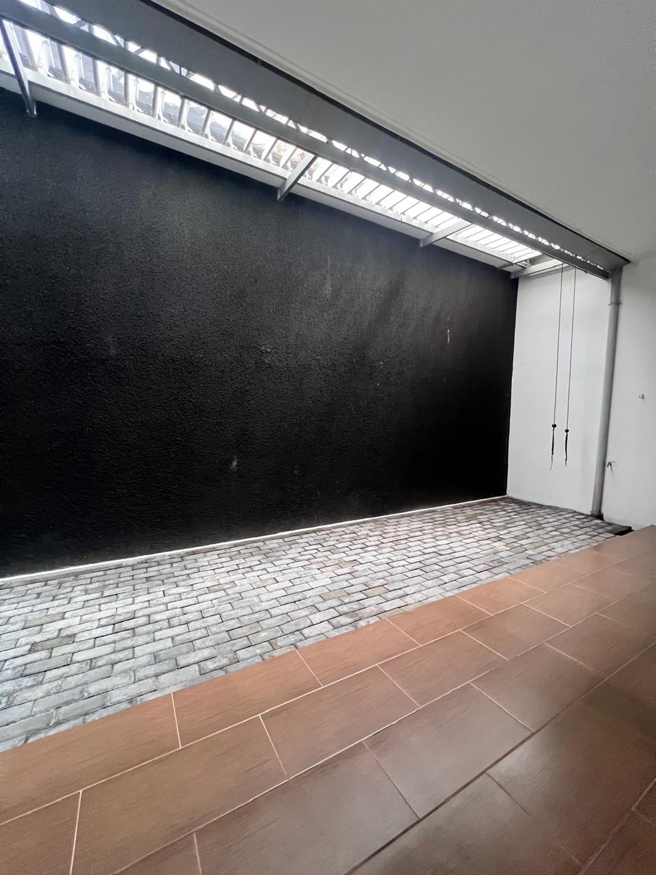 Rumah di Bintaro Sektor 7 Siap Huni KT 4+1 KM 3+1 dengan Hunian Nyaman dan Asri