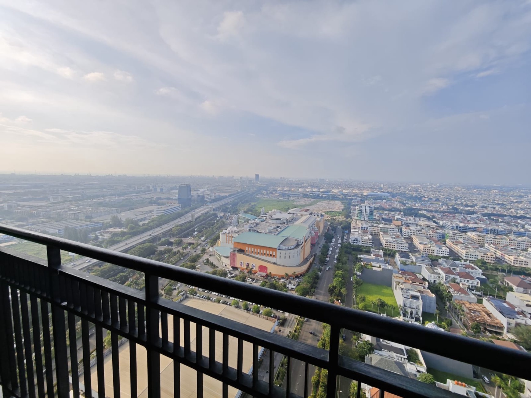 Apartemen French Walk Twr Loudes Garden, Kelapa Gading