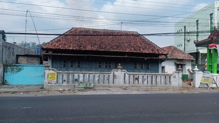DISEWAKAN Rumah Usaha pinggir Jl. Godean, Sleman