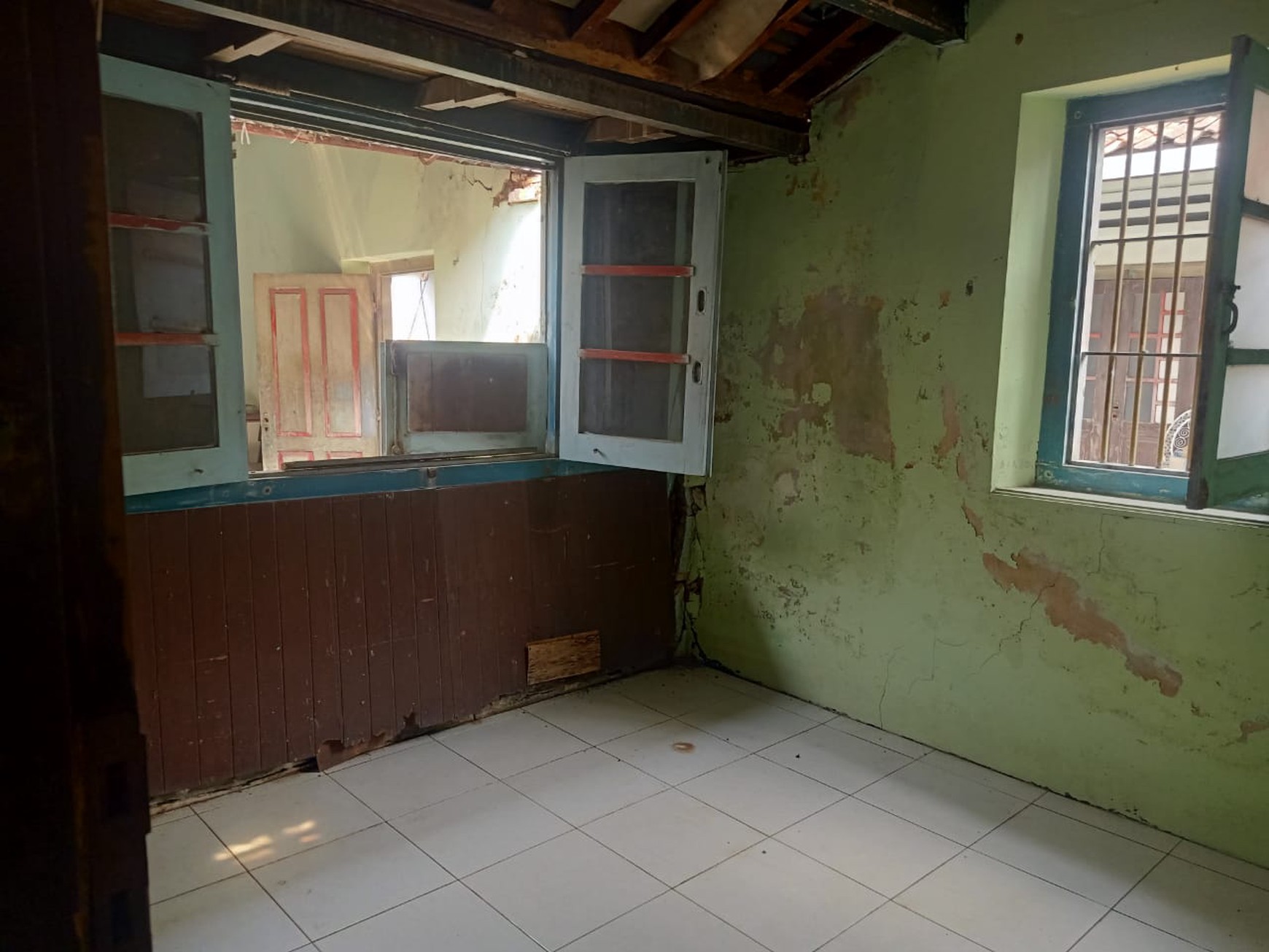 DISEWAKAN Rumah Usaha pinggir Jl. Godean, Sleman