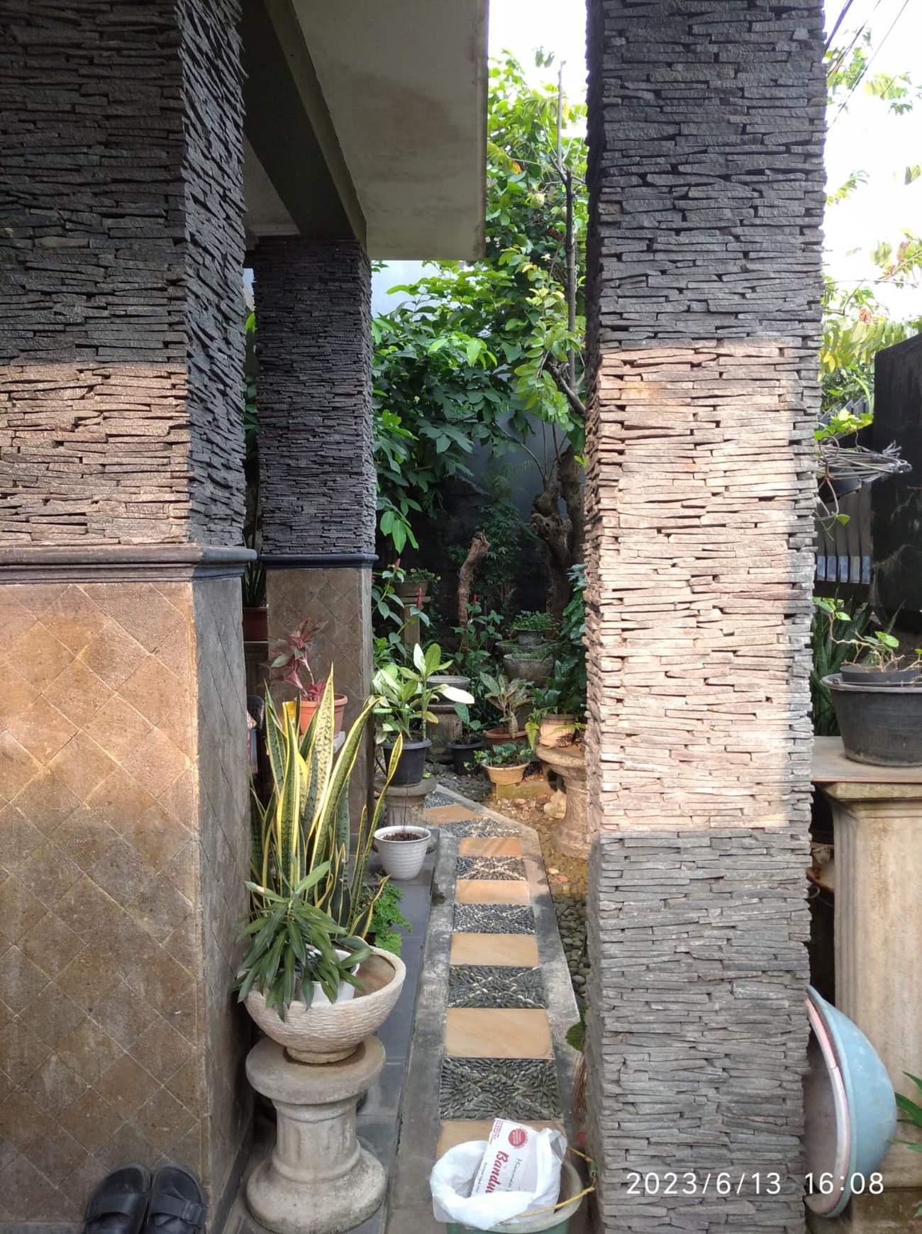 Dijual Rumah di Kano Raya Kelapa Dua Tangerang, lokasi sangat strategis dekat dengan sekolah, mall summarecon serpong dan Universitas