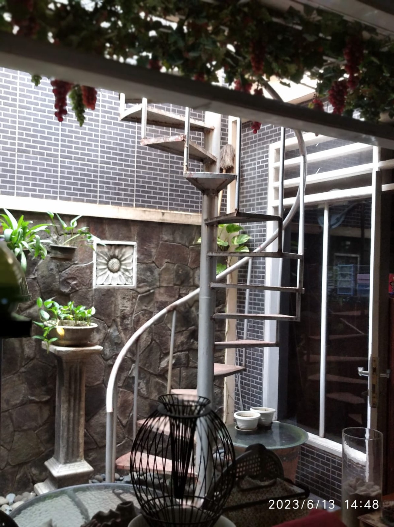 Dijual Rumah di Kano Raya Kelapa Dua Tangerang, lokasi sangat strategis dekat dengan sekolah, mall summarecon serpong dan Universitas