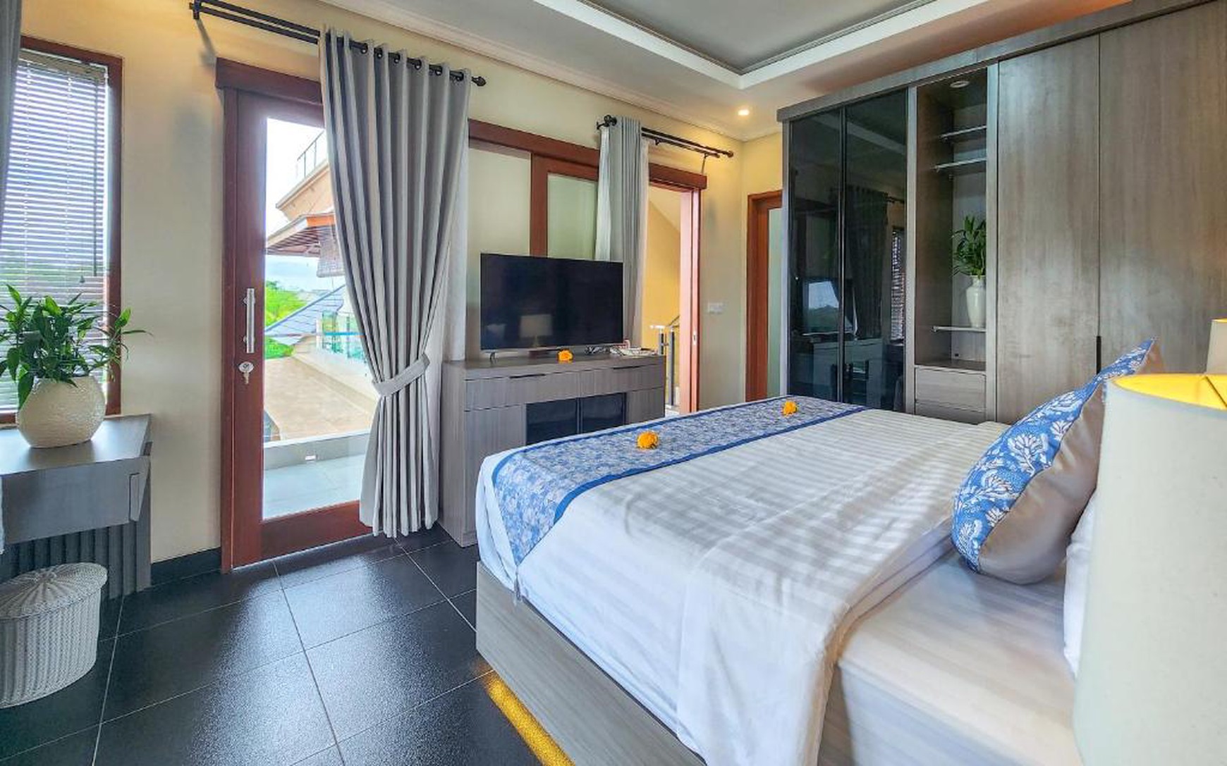 Villa Rental With Roof Top Ocean View Gunung Payung Bali