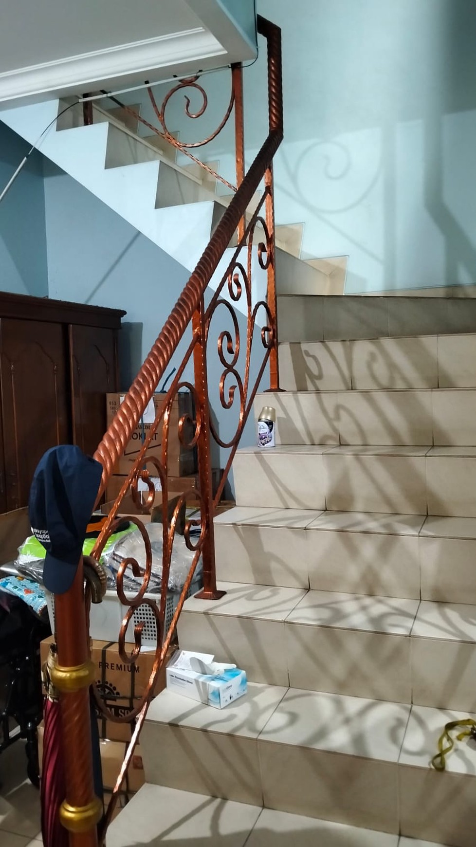 Di jual cepat rumah 2 lantai di Jatinegara Baru Jakarta Timur